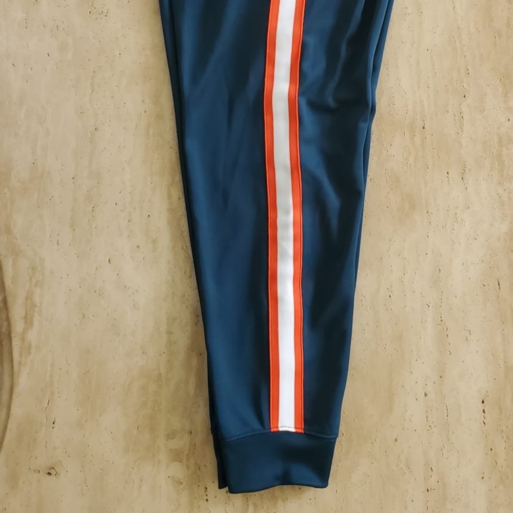 Nike Sweats Tribute Sportswear Jogger Size L